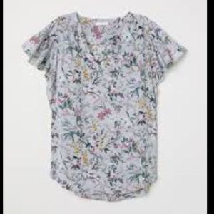H&M top gray floral size 6